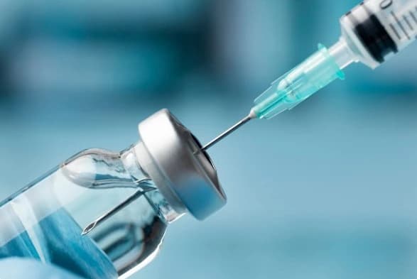 Injectable vials and ampoules